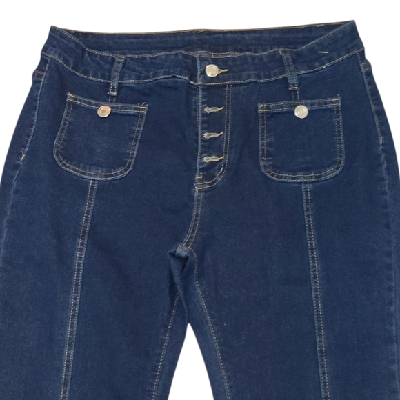 Women's Blue Flared Leg Jeans - NWOT - Picture 2 of 6